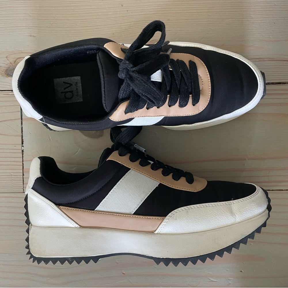 Dolce Vita Sneaker
